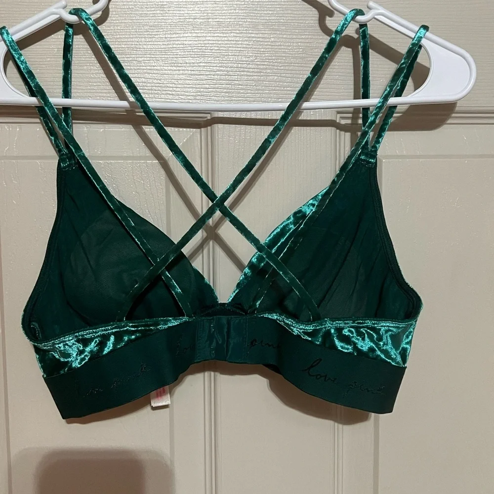 PINK Victoria's Secret Green Velvet Bralette - Picture 2 of 3